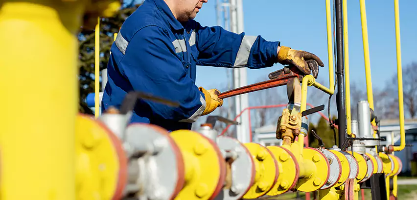 Emergency Gas Line Repair in Elmont